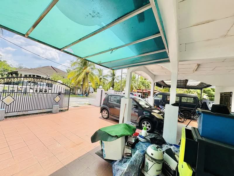1-storey Terraced House for Sale in Taman Desa Bukit Bujang (Kuala Kubu Bharu) - Erin Yusof - Exterior - PropertyGuru.com.my