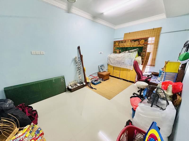 1-storey Terraced House for Sale in Taman Desa Bukit Bujang (Kuala Kubu Bharu) - Erin Yusof - PropertyGuru.com.my