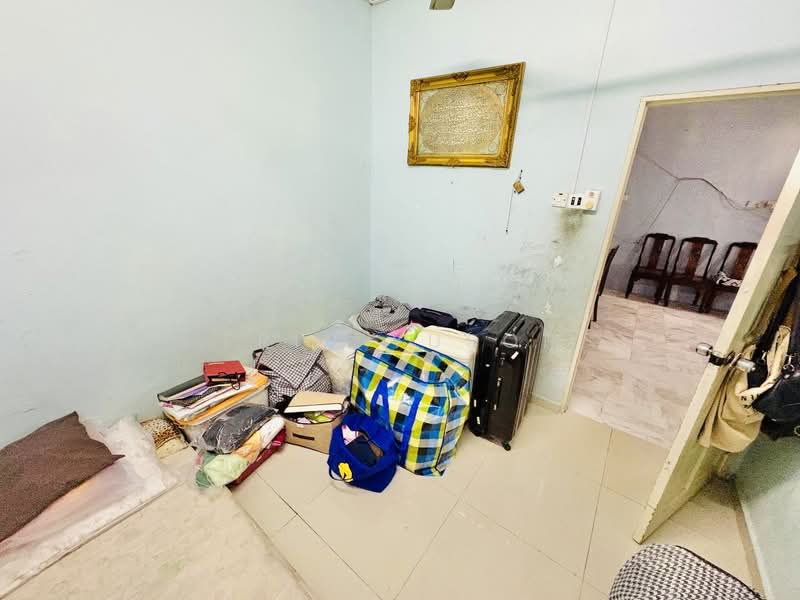 1-storey Terraced House for Sale in Taman Desa Bukit Bujang (Kuala Kubu Bharu) - Erin Yusof - PropertyGuru.com.my