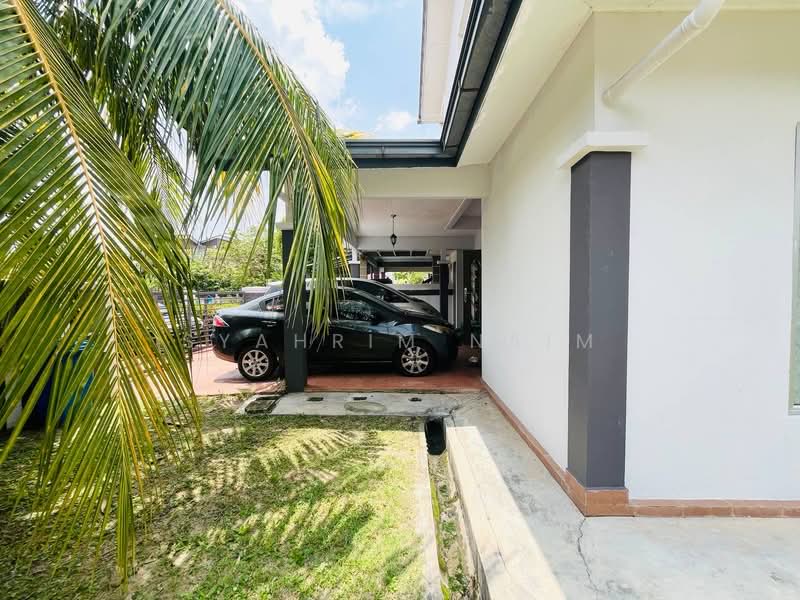 Semi-Detached House for Sale in Taman Desa Alam (Shah Alam) - Syahrim Naim - Exterior - PropertyGuru.com.my