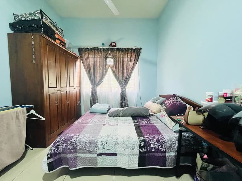 Semi-Detached House for Sale in Taman Desa Alam (Shah Alam) - Syahrim Naim - Bedroom - PropertyGuru.com.my