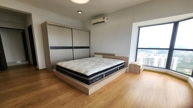 Condominium for Rent at Bay Laurel @ Country Garden Danga Bay - Jane Lai - Bedroom - PropertyGuru.com.my