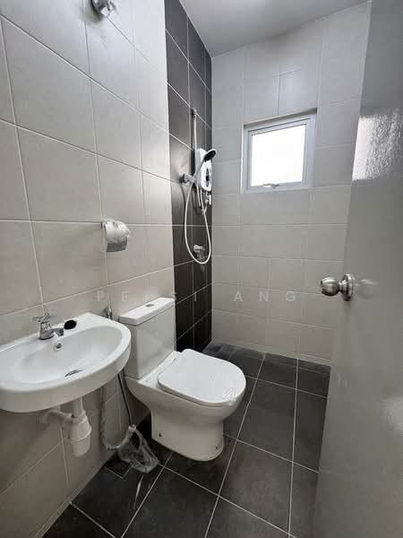 Rumah Teres 2 Tingkat untuk Disewa di Klang (Selangor) - Pepsi Ang - Bathroom - PropertyGuru.com.my