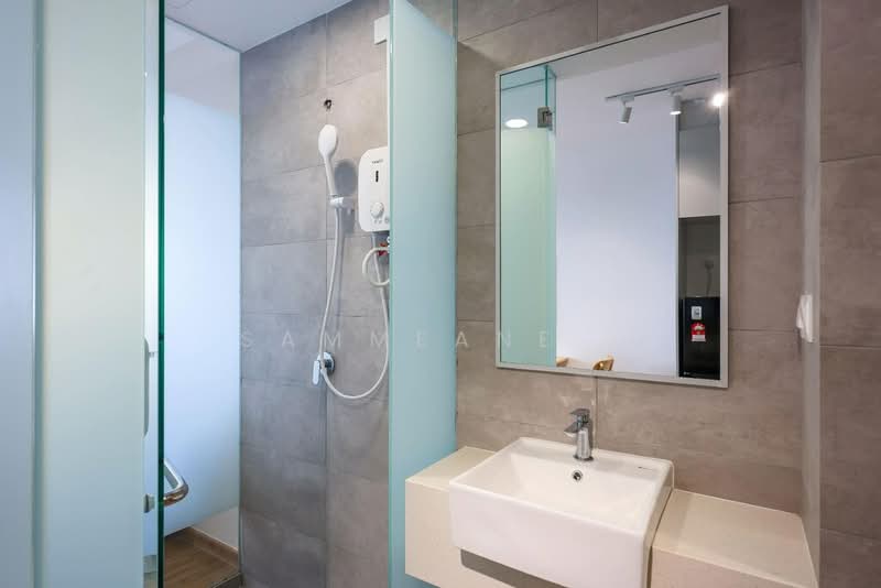 Servis Apartment untuk Disewa di Riveria City - Sammeane . - Bathroom - PropertyGuru.com.my