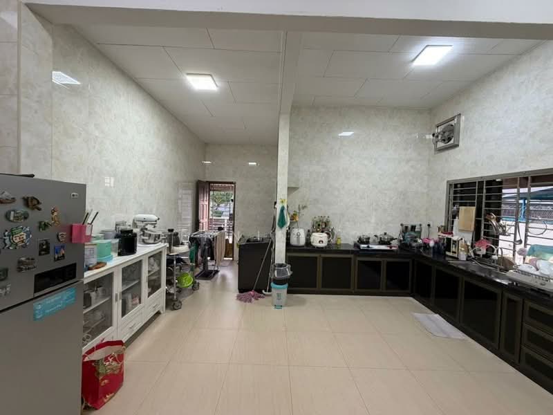 Rumah Berkembar untuk Dijual di Johor Bahru (Johor) - Jennie Ooi - Kitchen - PropertyGuru.com.my