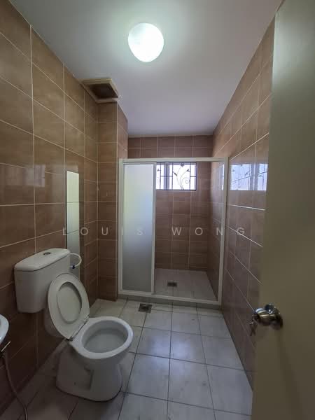 2-storey Terraced House for Rent in Bandar Damai Perdana (Cheras) - Louis Wong - Bathroom - PropertyGuru.com.my