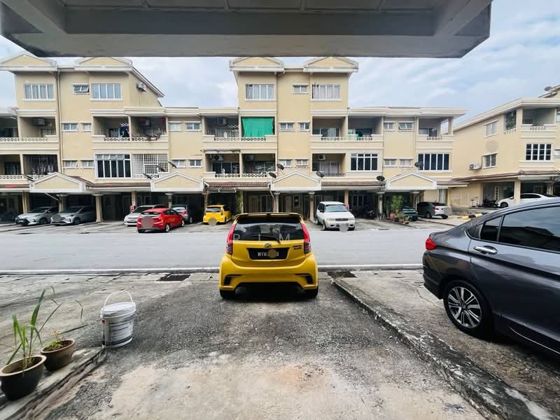 Townhouse for Sale in Shah Alam (Selangor) - Syahrim Naim - Exterior - PropertyGuru.com.my