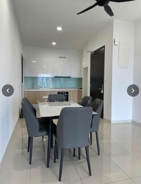 Servis Apartment untuk Dijual di Sunway Belfield - Rony Yeo - Dining Room - PropertyGuru.com.my