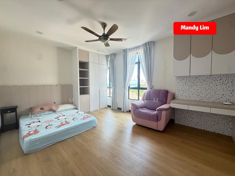 Bungalow for Rent in Batu Ferringhi (Penang) - Mandy Lim - Bedroom - PropertyGuru.com.my