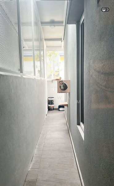 1-storey Terraced House for Sale in Dengkil (Selangor) - Hawa Ibrahim - Corridor - PropertyGuru.com.my