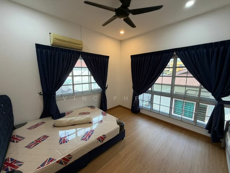 Bungalow for Rent in Ujong Pasir (Melaka) - Vinc Pheng - Bedroom - PropertyGuru.com.my