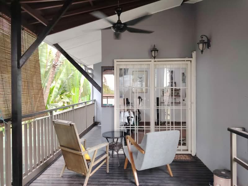 Rumah Berkembar untuk Dijual di Ukay Perdana (Ulu Kelang) - Linda Ooi - Balcony - PropertyGuru.com.my
