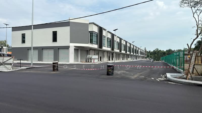 Shop for Sale in Port Dickson (Negeri Sembilan) - Joseph Low - Exterior - PropertyGuru.com.my