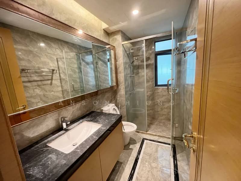 Service Residence for Sale at R&F Princess Cove Phase 1 - Anson Hiong - Bathroom - PropertyGuru.com.my