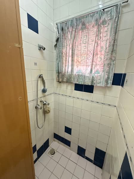 Bungalow for Sale in Usj 2 (Subang Jaya) - Carlson Chee - PropertyGuru.com.my