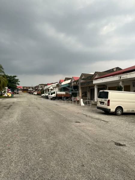 Shop for Sale in Bandar Bukit Puchong 2 (Puchong) - Shirlee Toh - Exterior - PropertyGuru.com.my