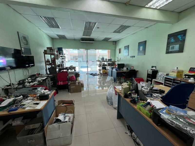 Shop for Sale in Bandar Bukit Puchong 2 (Puchong) - Shirlee Toh - Interior - PropertyGuru.com.my