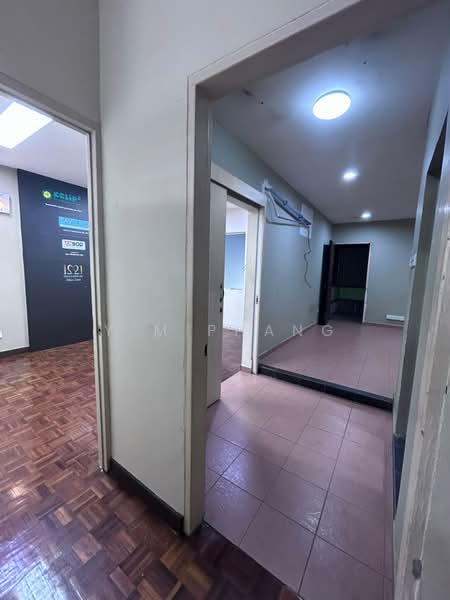Kedai / Pejabat untuk Disewa di SS2 (Petaling Jaya) - Y M Phang - Interior - PropertyGuru.com.my