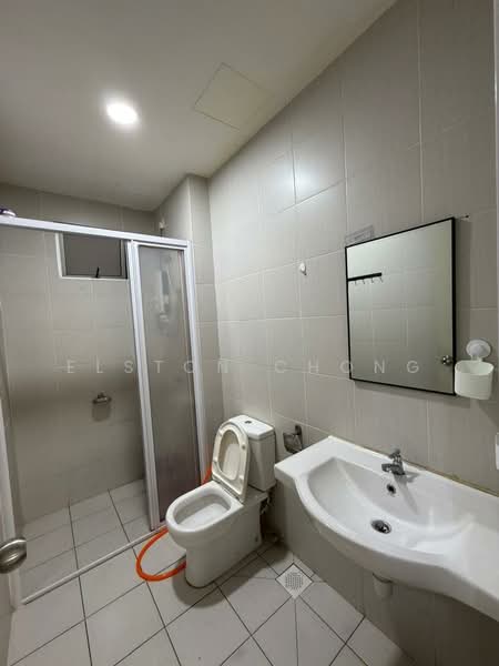 Service Residence for Sale at Meridin Bayvue Serviced Apartment - Elston Chong - Bathroom - PropertyGuru.com.my