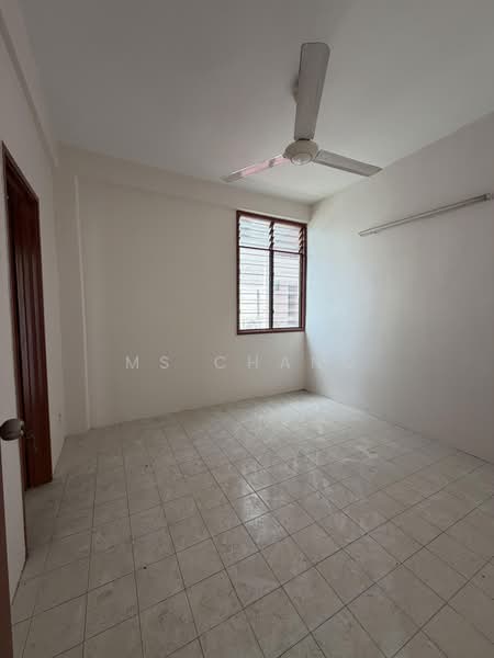 Townhouse for Sale in Taman Tunas Muda (Sungai Ara) - Ms Chang - PropertyGuru.com.my