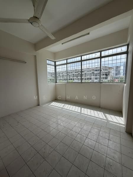 Townhouse for Sale in Taman Tunas Muda (Sungai Ara) - Ms Chang - PropertyGuru.com.my
