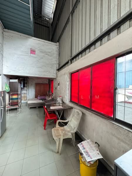 Terrace Factory for Sale in Taman Mount Austin (Tebrau) - Nellie Lim - Interior - PropertyGuru.com.my