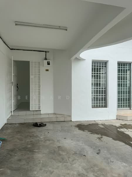 Semi-Detached House for Sale in Batu Maung (Penang) - Bernard Chew - Entrance - PropertyGuru.com.my