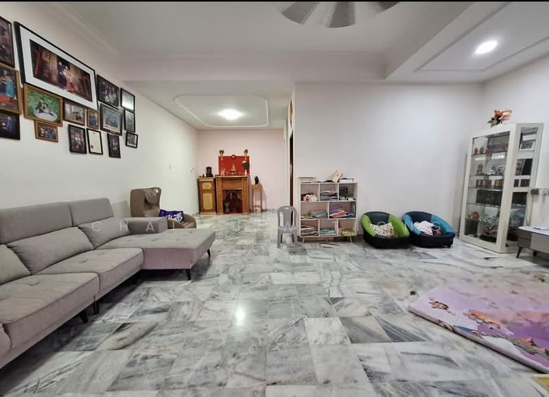 2-storey Terraced House for Sale in Taman Haji Ahmad (Kuantan) - Chai Kiew Tiong - Living Room - PropertyGuru.com.my