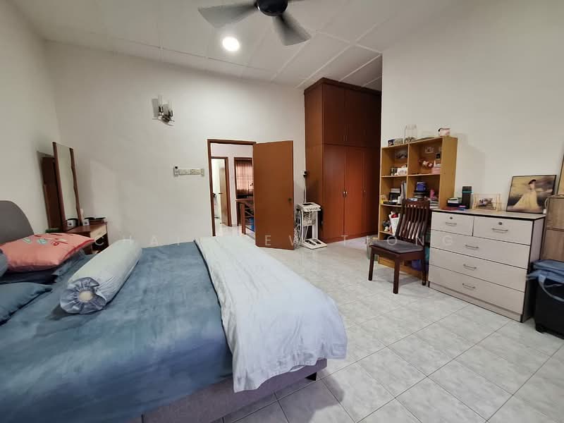 2-storey Terraced House for Sale in Taman Haji Ahmad (Kuantan) - Chai Kiew Tiong - Bedroom - PropertyGuru.com.my