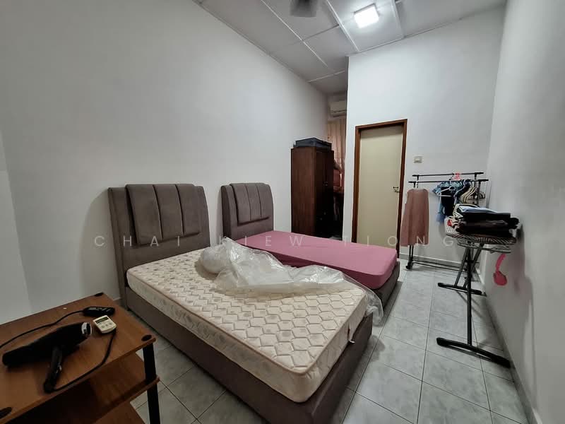 2-storey Terraced House for Sale in Taman Haji Ahmad (Kuantan) - Chai Kiew Tiong - Bedroom - PropertyGuru.com.my