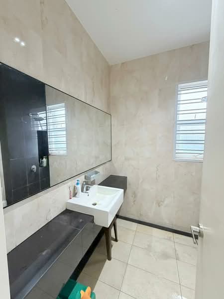 Cluster House for Sale in Setia Tropika (Johor Bahru) - Alice Goh - Bathroom - PropertyGuru.com.my