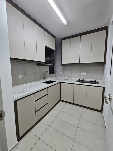 Condominium for Rent at EdgeWood Residences @ SkySanctuary - Kin . - Kitchen - PropertyGuru.com.my