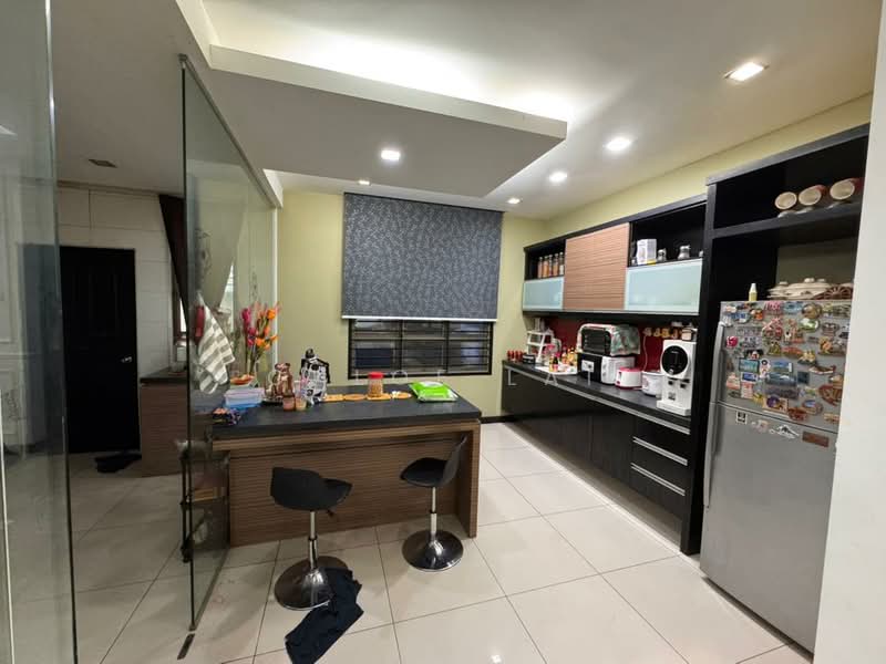 Rumah Berkembar untuk Dijual di Skudai (Johor) - Chloe Lai - Kitchen - PropertyGuru.com.my