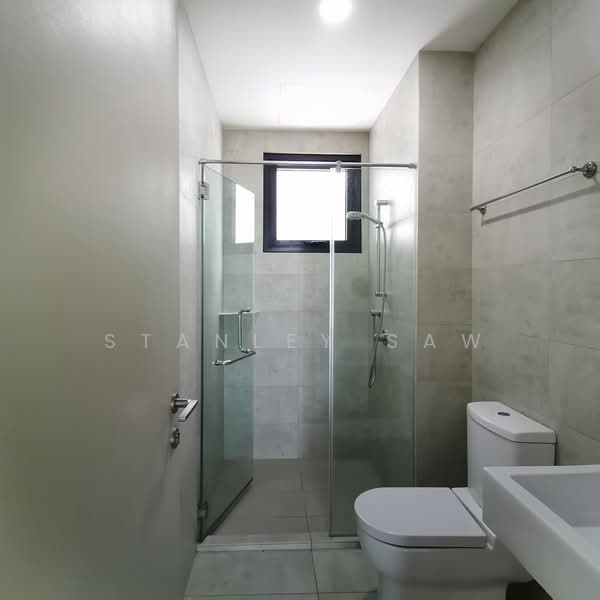 Condominium for Sale at Mira Residence - Stanley Saw - Bathroom - PropertyGuru.com.my