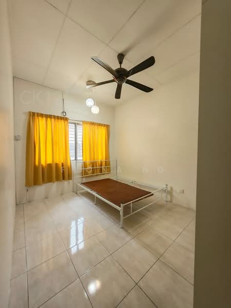2-storey Terraced House for Rent in Shah Alam (Selangor) - Fiona Ng - Bedroom - PropertyGuru.com.my