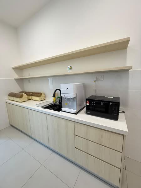 Apartment for Rent at D7 (D'Seven Lagoon Perdana) - Calvin Loke - Kitchen - PropertyGuru.com.my