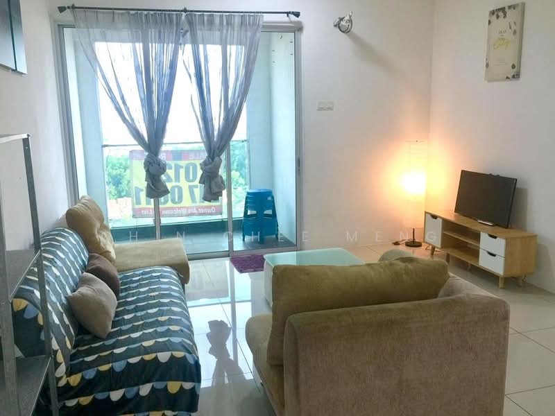 Servis Apartment untuk Dijual di Silk Residence - Chin Chee Meng - Living Room - PropertyGuru.com.my