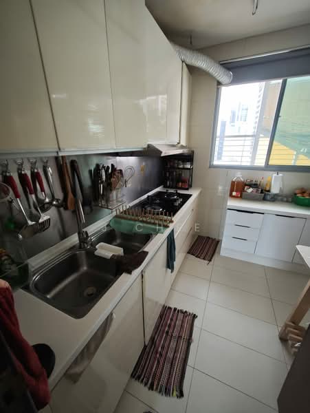 Kondominium untuk Disewa di Hampshire Residences - J Chee - Kitchen - PropertyGuru.com.my