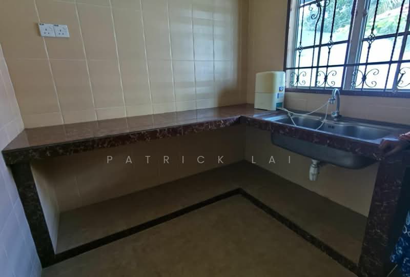 Semi-Detached House for Sale in Ulu Tiram (Johor) - Patrick Lai - Kitchen - PropertyGuru.com.my