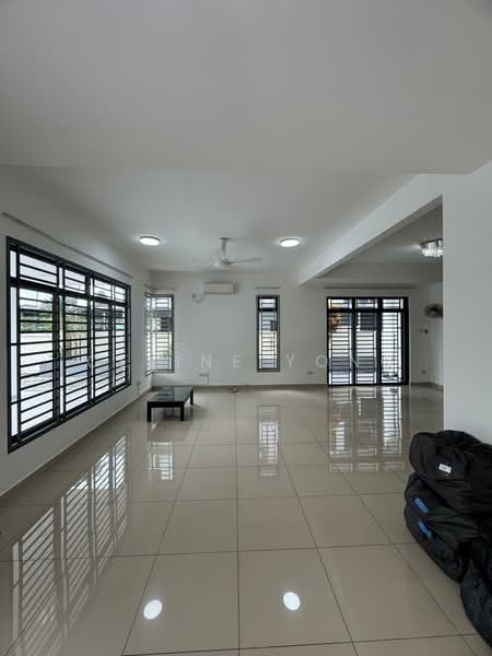 Semi-Detached House for Rent in Taman Desa Tebrau (Tebrau) - Celine Yong - Living Room - PropertyGuru.com.my