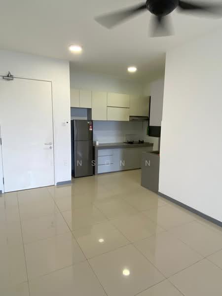 Servis Apartment untuk Disewa di United Point (Residensi Berpadu) - Benson Ng - Kitchen - PropertyGuru.com.my
