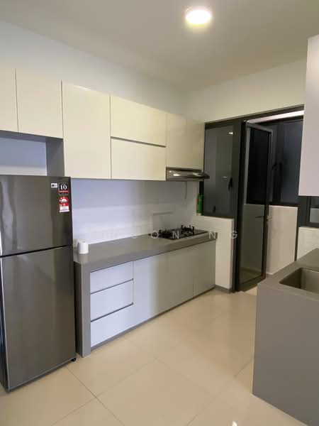 Servis Apartment untuk Disewa di United Point (Residensi Berpadu) - Benson Ng - Kitchen - PropertyGuru.com.my