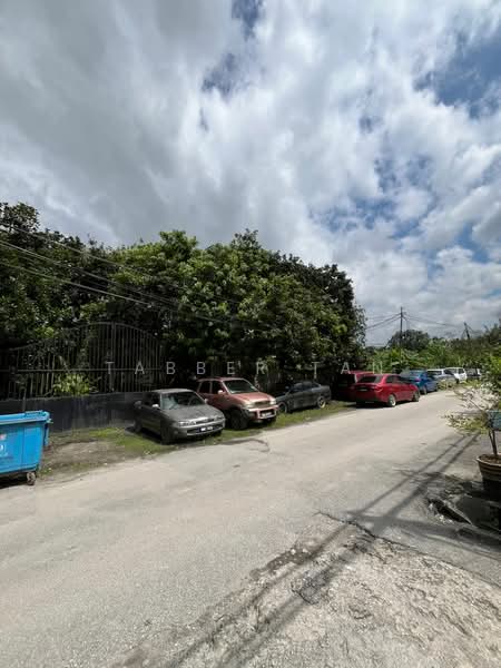 Agricultural Land for Rent in Kampung Paya Jaras Dalam (Sungai Buloh) - Tabber Tan - Exterior - PropertyGuru.com.my