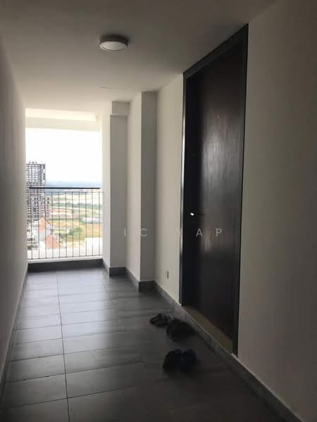Servis Apartment untuk Disewa di Eclipse Residence @ Pan'gaea - Eric Yap - Corridor - PropertyGuru.com.my