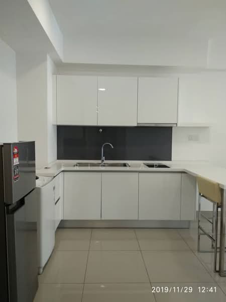 Servis Apartment untuk Disewa di Eclipse Residence @ Pan'gaea - Eric Yap - Kitchen - PropertyGuru.com.my