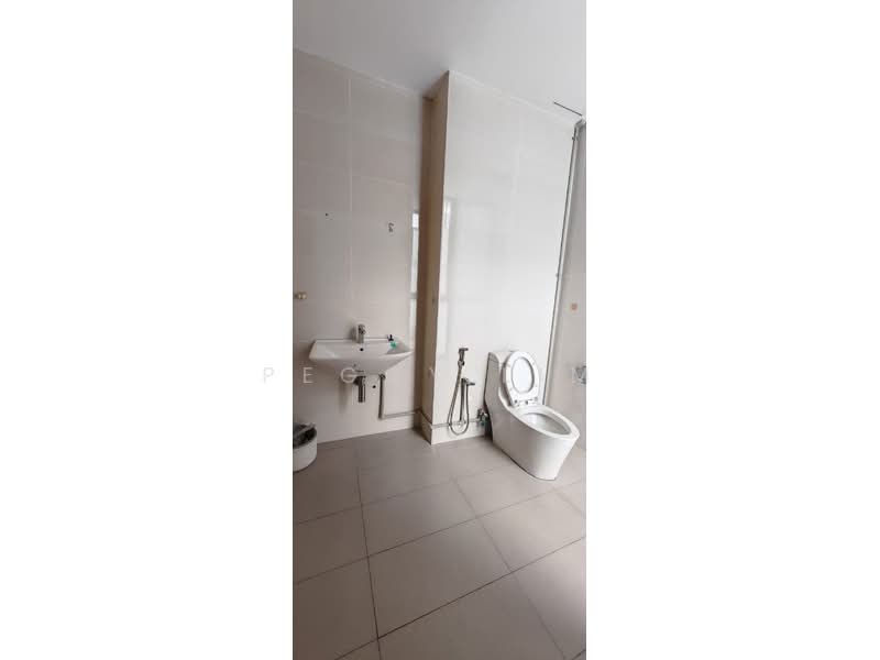 3.5-storey Terraced House for Rent in Petaling Jaya (Selangor) - Peggy Lim - Bathroom - PropertyGuru.com.my