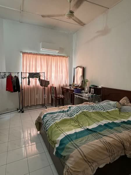 Rumah Teres 2 Tingkat untuk Dijual di BANDAR PUCHONG JAYA (Puchong) - Eden Hii - Bedroom - PropertyGuru.com.my