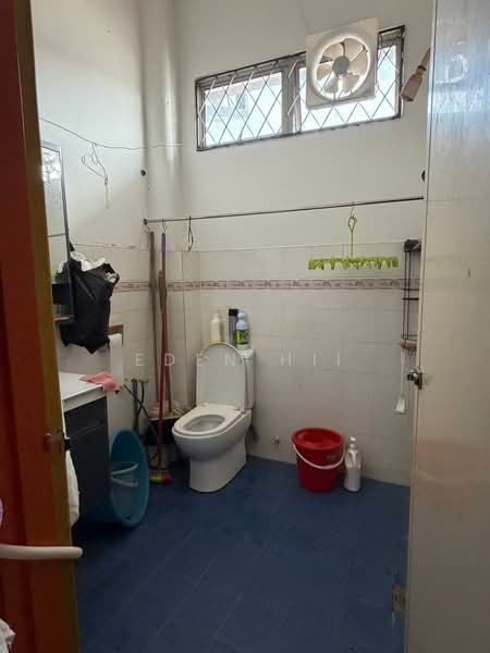 Rumah Teres 2 Tingkat untuk Dijual di BANDAR PUCHONG JAYA (Puchong) - Eden Hii - Bathroom - PropertyGuru.com.my