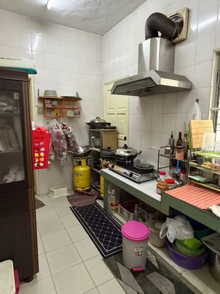 Rumah Teres 2 Tingkat untuk Dijual di BANDAR PUCHONG JAYA (Puchong) - Eden Hii - Kitchen - PropertyGuru.com.my