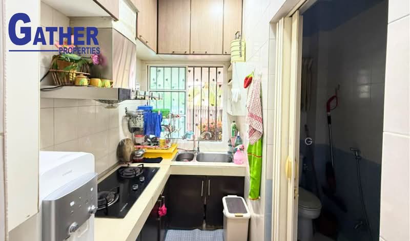 3-storey Terraced House for Sale in Ipoh (Perak) - Ainsley Thong - Kitchen - PropertyGuru.com.my